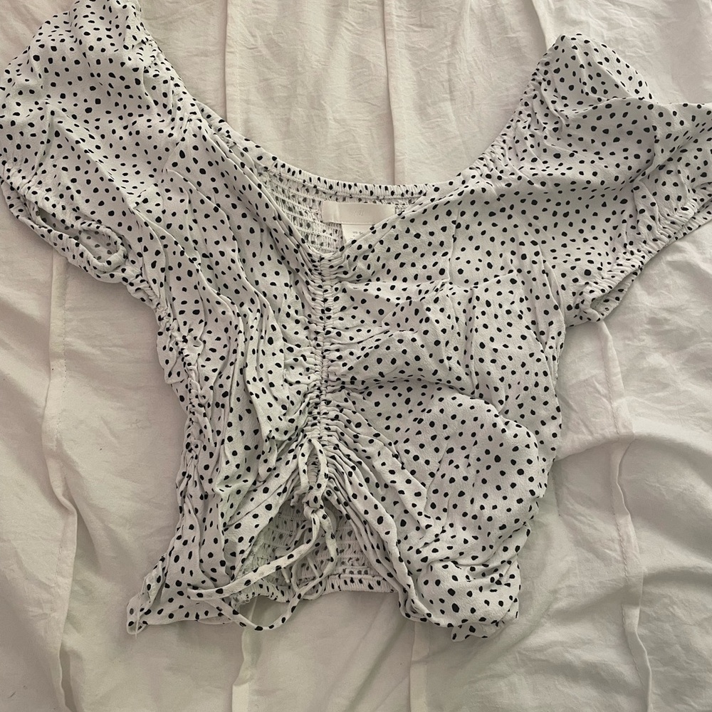 H&M Polka Dot Cropped Blouse
